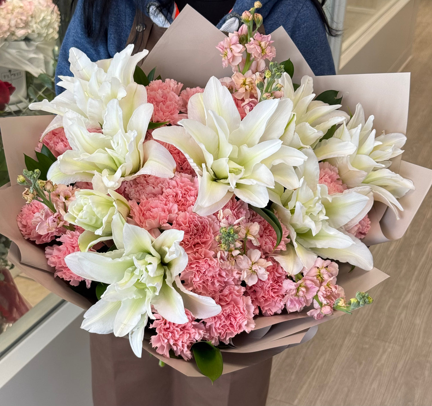 Lily and carnations Bouquet