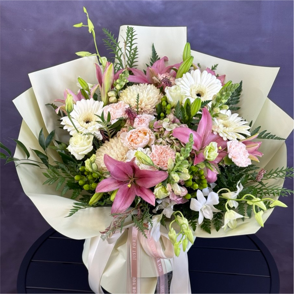 The author's bouquet №44