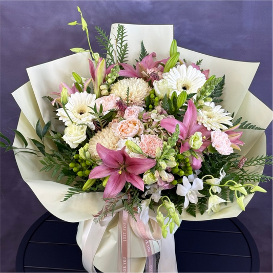 The author's bouquet №44