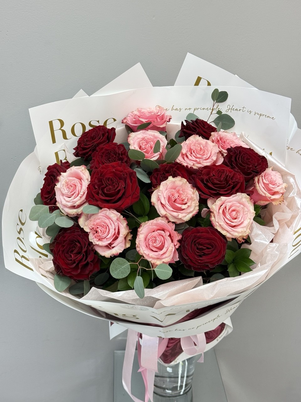 Deluxe Rose Bouquet