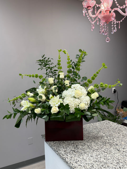Elegance Arrangement